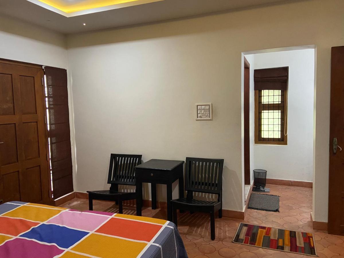 Maleyam Homestay Riverside コージコード エクステリア 写真