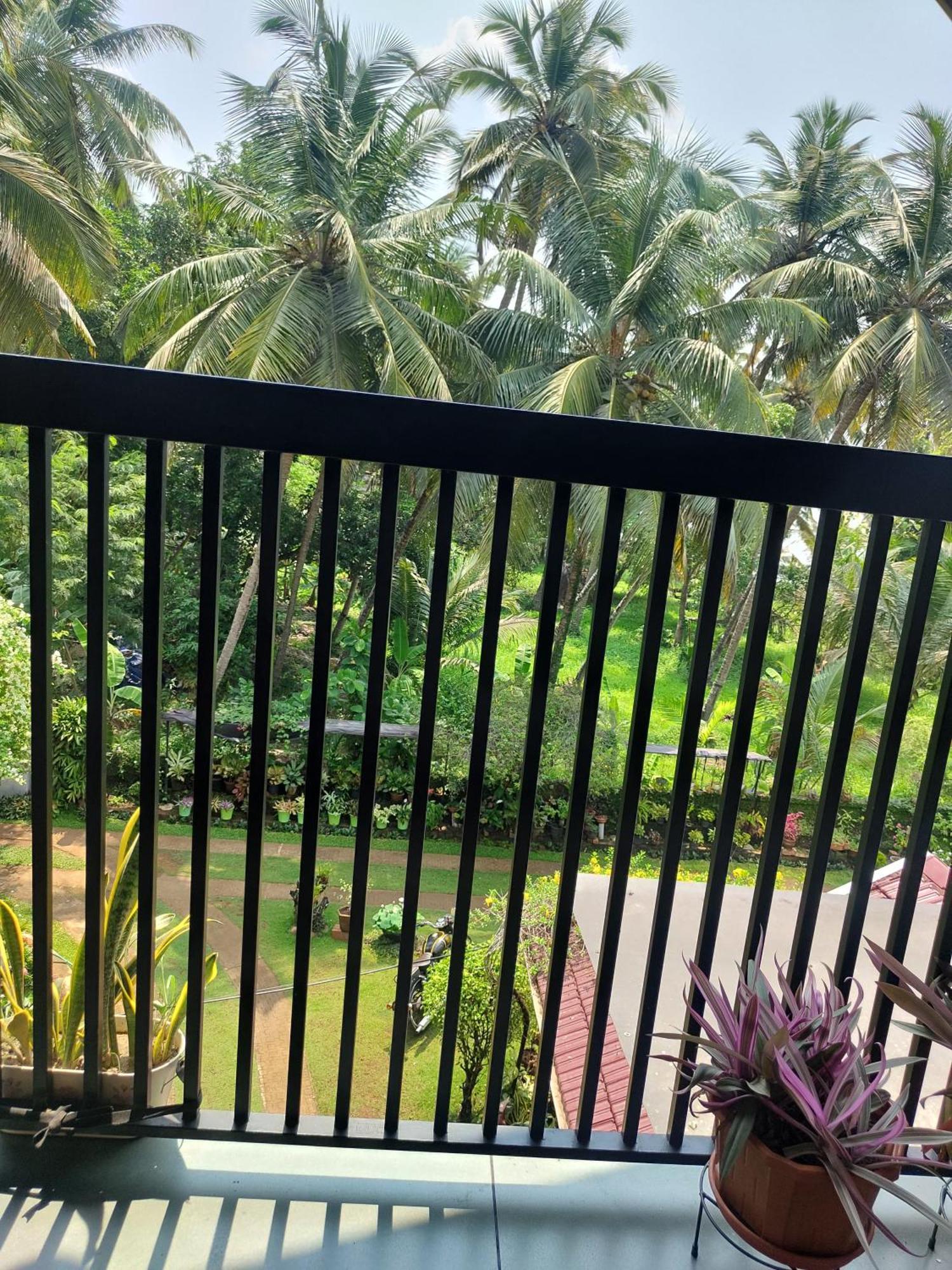 Maleyam Homestay Riverside コージコード エクステリア 写真